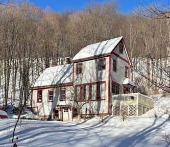 272 South Goddard Hill Road, Putney, VT, 05346