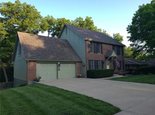 1601 NW 18th St, Blue Springs, MO 64015
