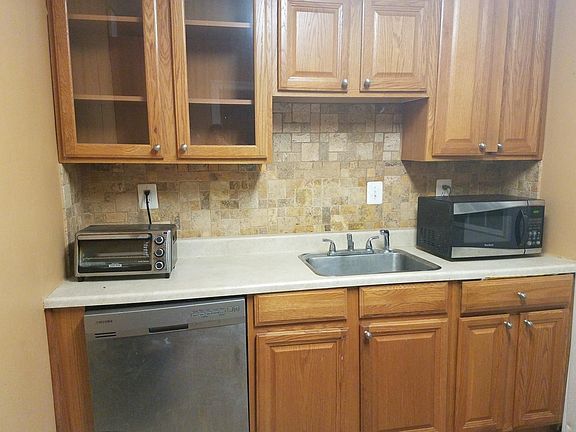 5th image of 7607 Fisher Dr