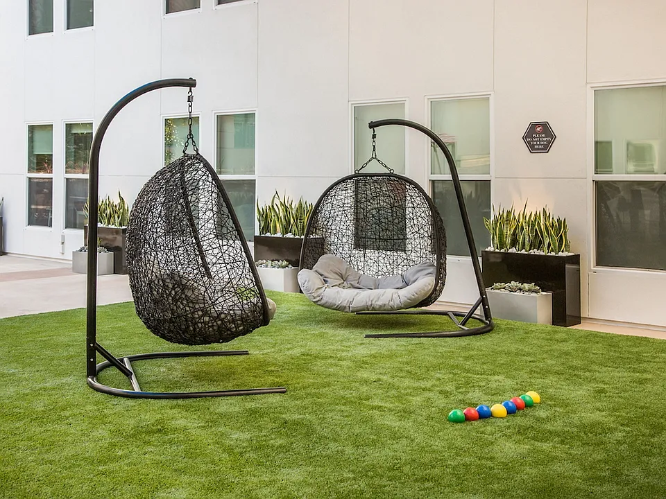 Outdoor Seating Area | The Mix at CTR City | Anaheim, CA Apartments