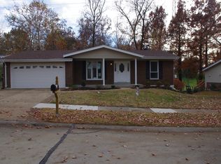 12184 Westward Dr, Saint Louis, MO