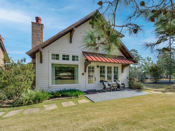 Bluejack Golf Course 77316 Real Estate 25 Homes For Sale Zillow