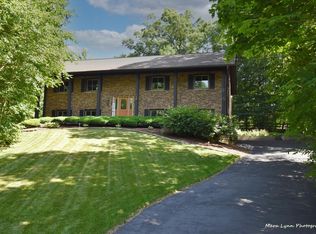 724 Nordic Ct, Batavia, IL 60510