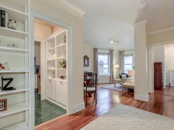 2022 Columbia Rd NW APT 709, Washington, DC 20009