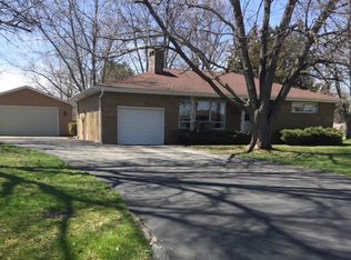 2809 Deveron Cir, Pekin, IL 61554