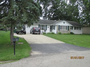 2497 Lindsay Rd, Obetz, OH 43207