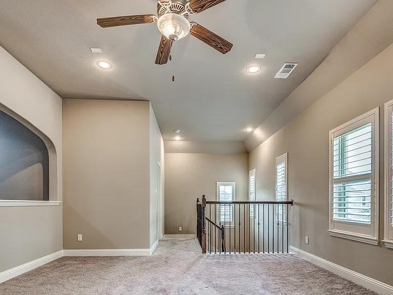 534 Evergreen Dr — Photo 29