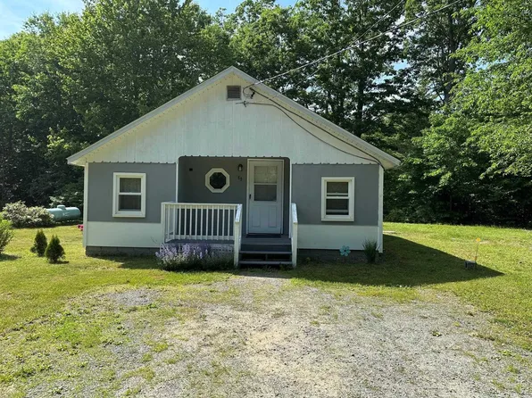 69 County Rd, Rindge, NH 03461