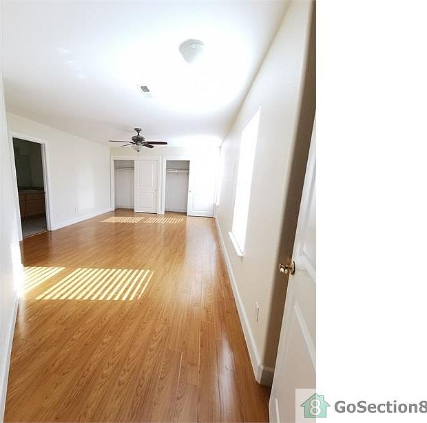 1st image of 396 S Cypress Ave