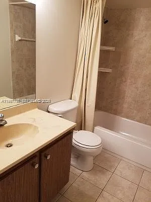 10425 SW 112th Ave #211 — Photo 7