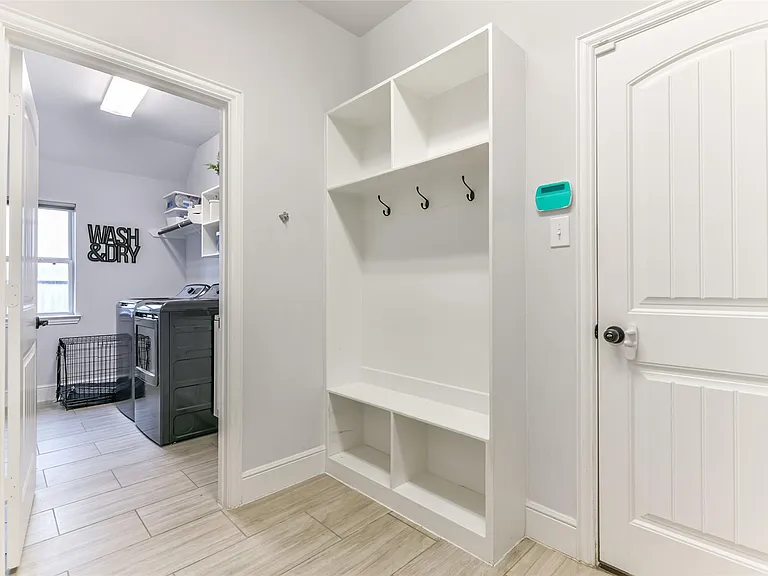 1316 Graham Trace Ln — Photo 27
