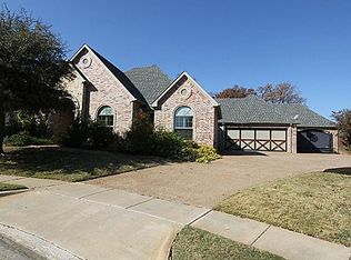 2540 Richmond Ct, Denton, TX 76210