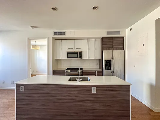 Rented by Oxford Property Group | media 7