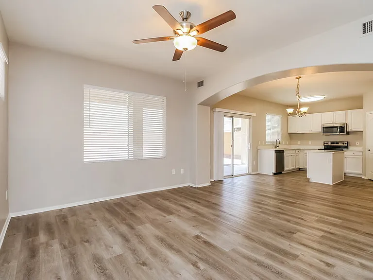 3926 W Fremont Rd — Photo 4