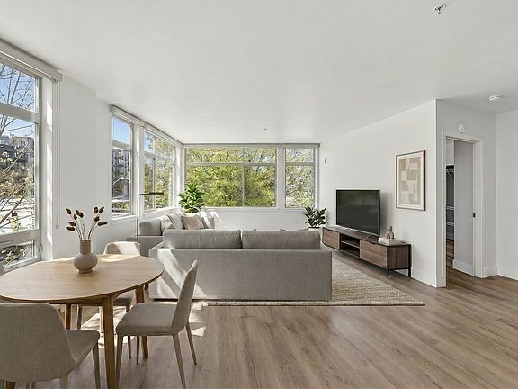 3rd image of 4550 38th Ave SW APT 534
