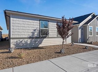 1959 NW Enterprise St, Mountain Home, ID 83647