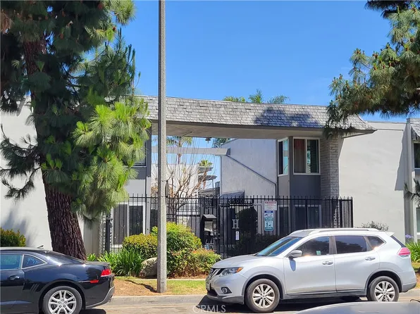 5500 Ackerfield Ave, Long Beach, CA 90805