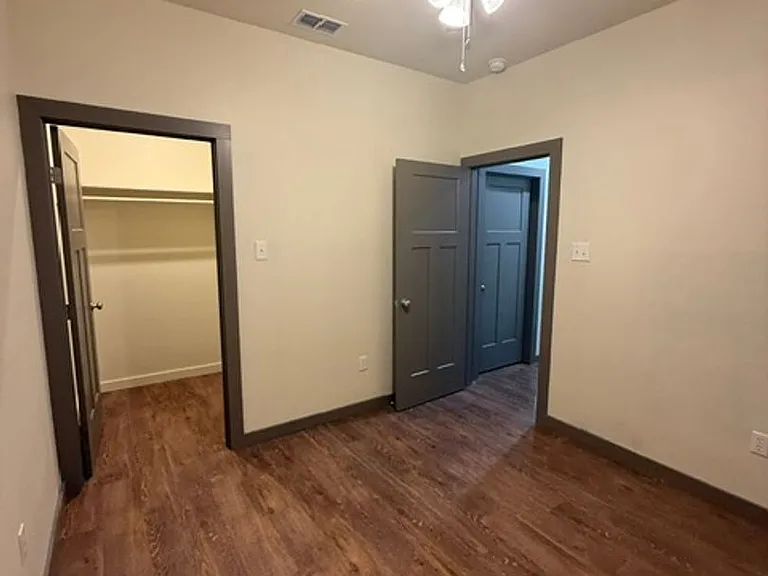 225 Scurry Ave — Photo 22