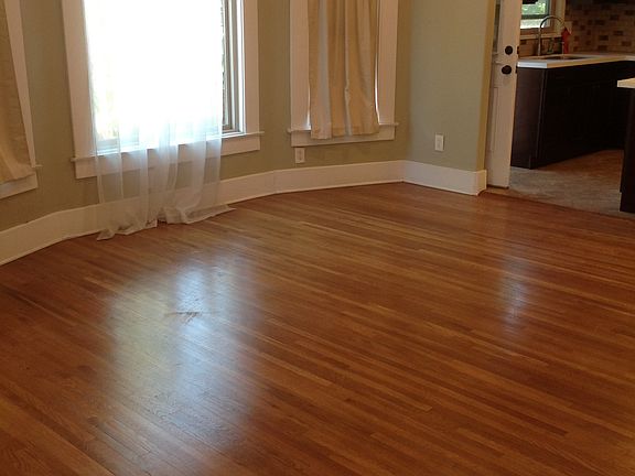 5th image of 3222 Huron St