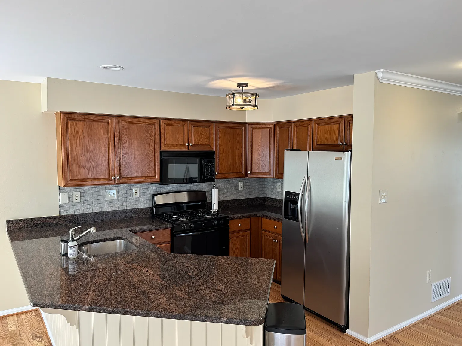 173 Stetson Dr — Photo 4