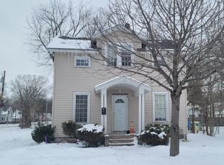 523 Walnut St, Three Rivers, MI 49093