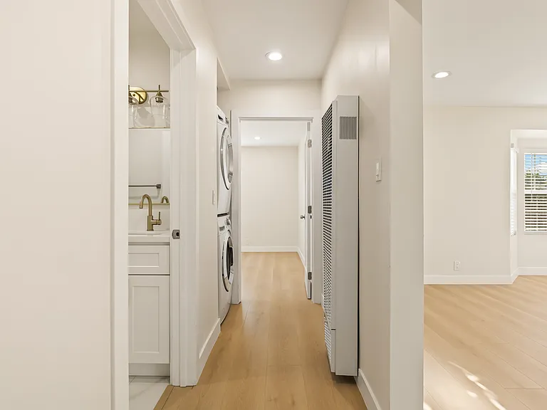 9716 Felton Ave — Photo 9
