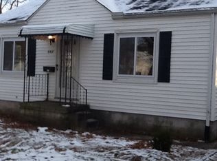 652 Lurie Ave, Akron, OH 44306