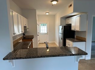 29 Washington Ave UNIT 5, Hamden, CT 06518