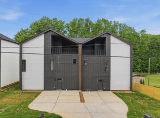 48 Lily St, Greenville, SC 29617