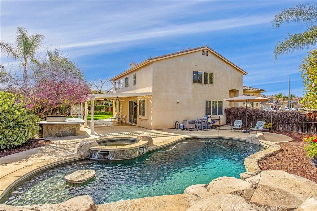 どりんくせっと 23401 Rouge River Ln, Murrieta, CA 92562 | Zillow