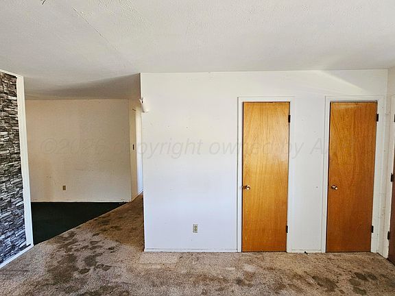 5th image of 2914 Angelus Dr