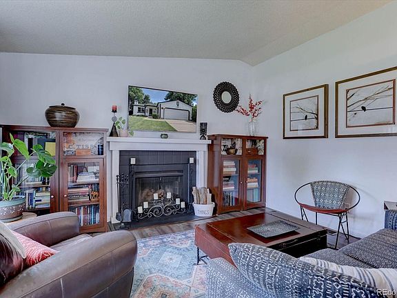 4th image of 17658 Ponderosa Avenue