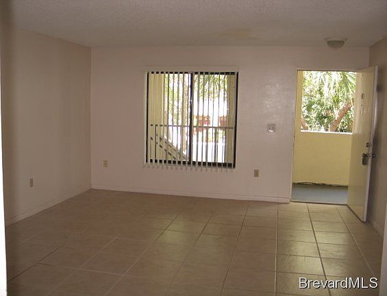 3rd image of 200 International Dr APT 410