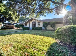 3356 Pebble Beach Dr, Farmers Branch, TX 75234