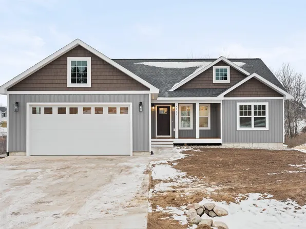 4775 Owl View Dr, Traverse City, MI 49685