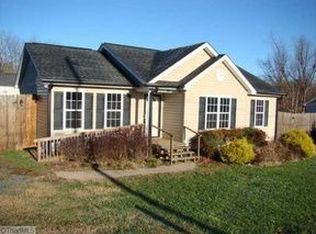 203 Back St, Randleman, NC 27317