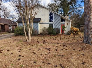 5864 Roxboro Dr, Montgomery, AL 36117