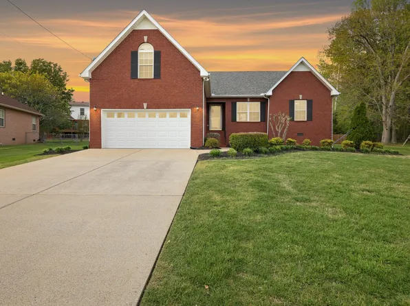 4013 Claude Dr, Smyrna, TN 37167