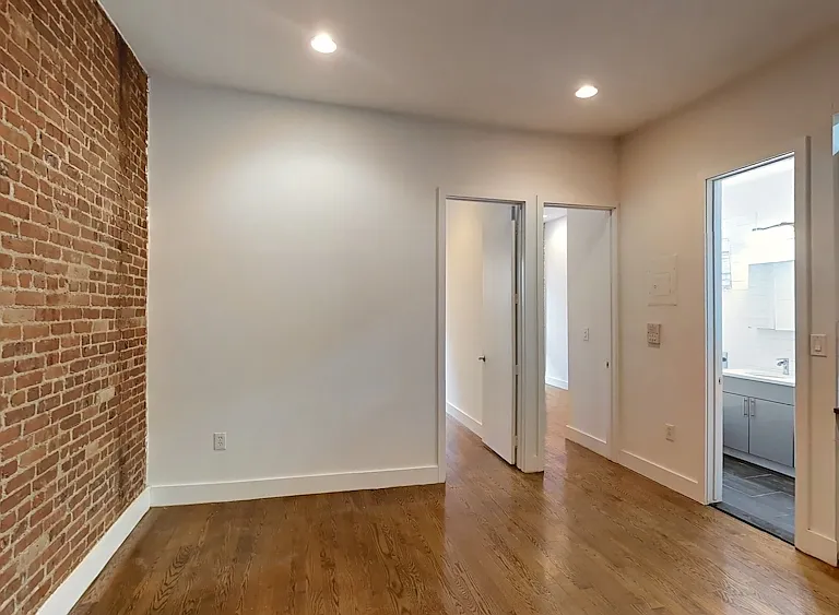 1047 Bedford Ave #3B — Photo 4
