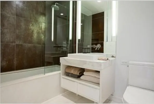 Rented by Avenue Real Estate | media 22