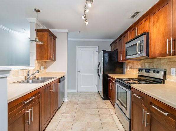4221 High Stakes Cir #223