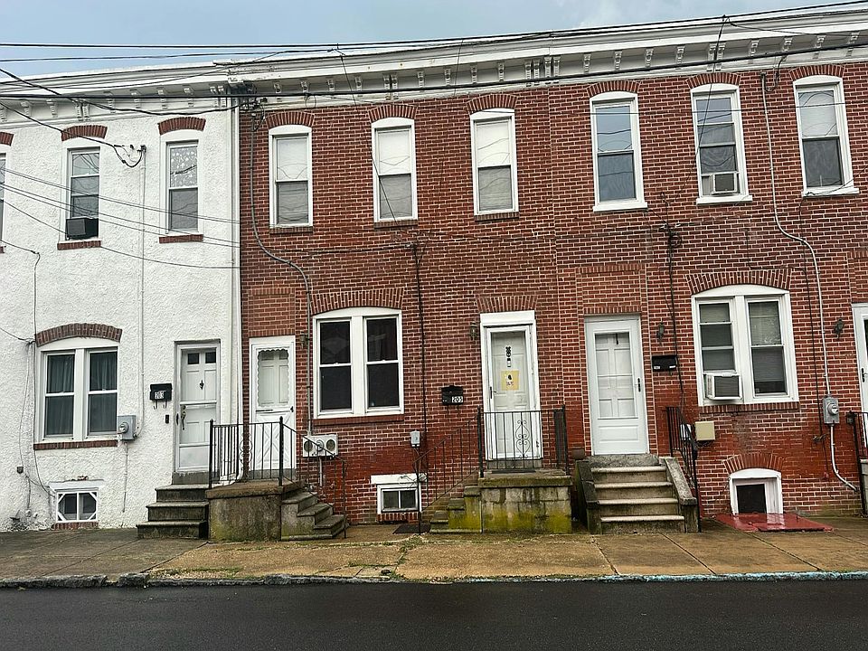 1st image of 205 W 9th St