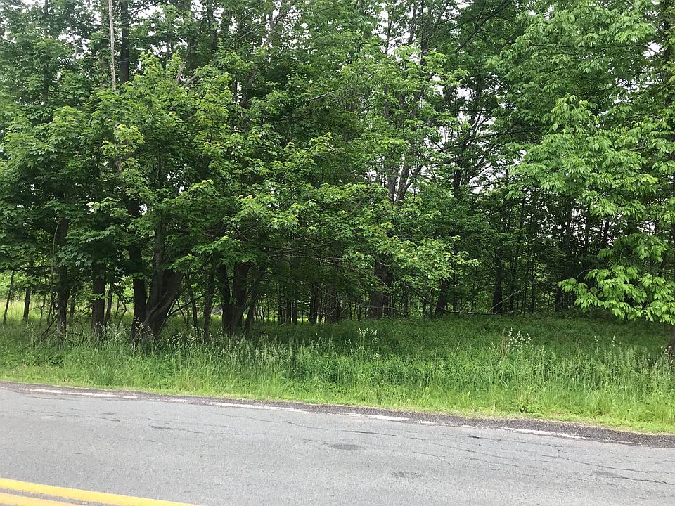2nd image of Ulster Heights Rd