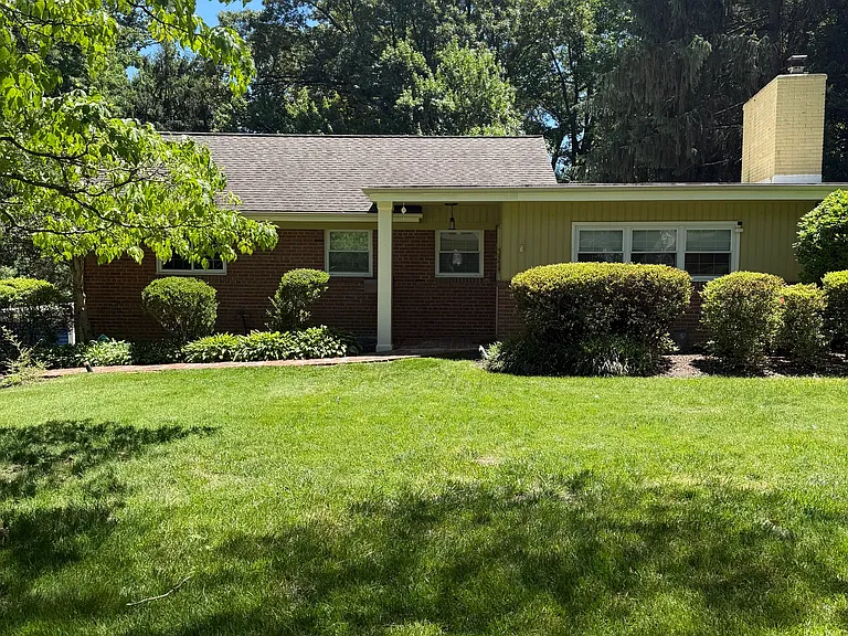 3120 Knoll Dr — Photo 5