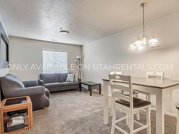 3rd image of 112 W Cougar Blvd #307-M