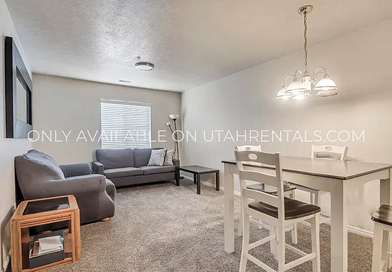 112 W Cougar Blvd #307-M — Photo 4
