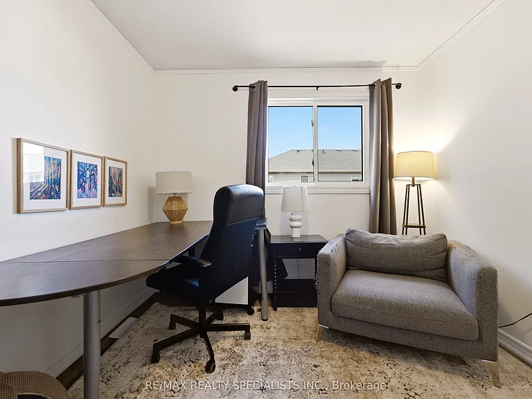 39 Pinewoods Dr #10 — Photo 16