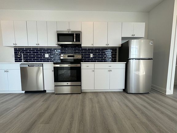 2nd image of 1600 W Hunting Park Ave #321