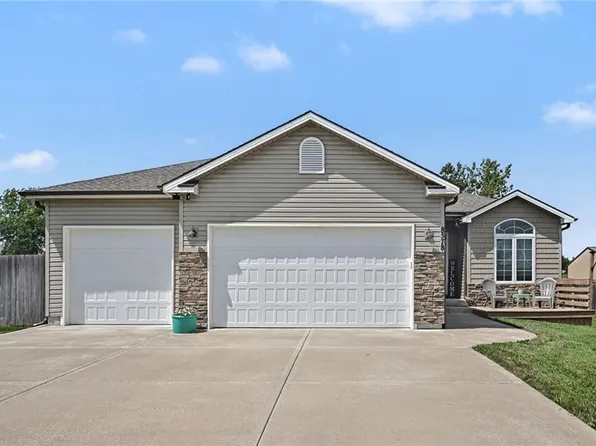 8578 SW 208th St, Trimble, MO 64492