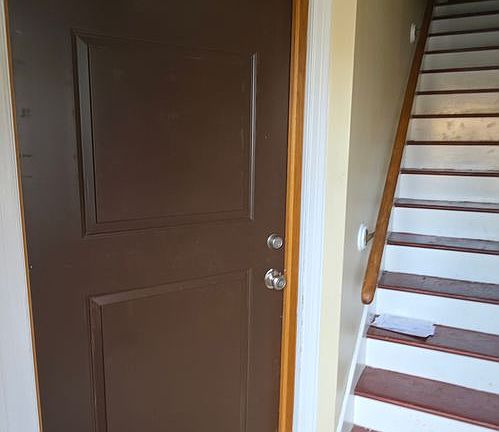 2nd image of 111 W Sherwood Ter